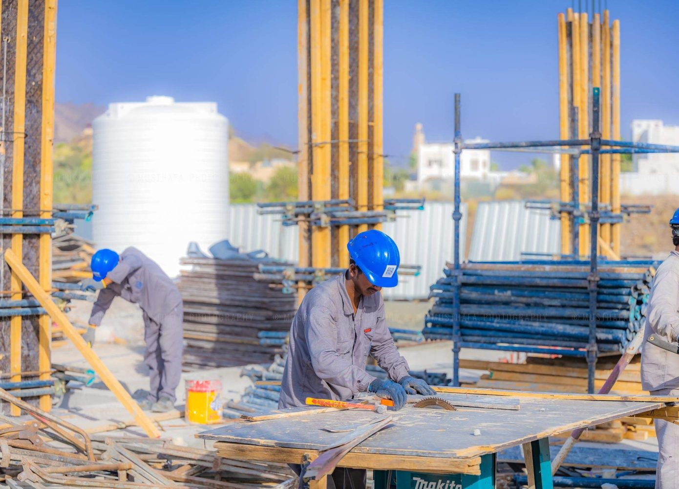 Construction Site Photography Dubai Freelancer Industrial Photographer Abu Dhabi UAE Kuwait KSA Riyadh architectural Architecture Exterior Building Worker 07