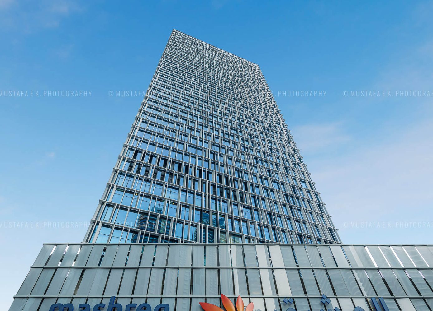 Mashreq Bank Dubai Headquarters Skyscraper Business Bay UAE stock photography exterior architecture photographer Kuwait architectural 05