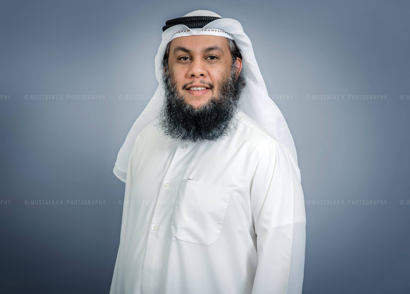 Professional Business Headshot Photographer UAE Dubai Kuwait Photography 02