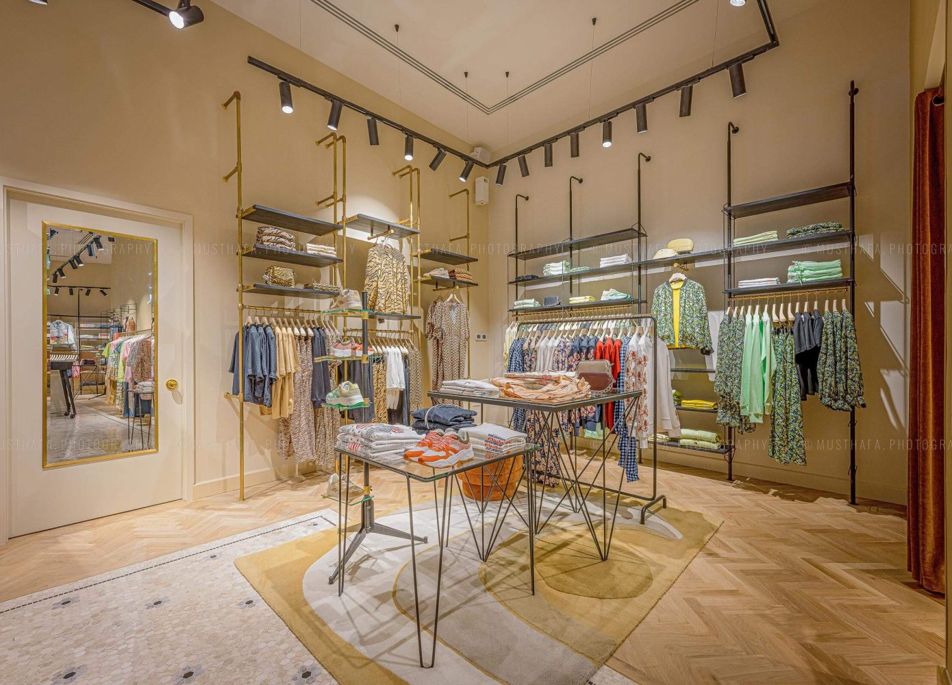 Scotch Soda Dubai Marina Mall Beside Store Retail Interior Photographer Luxury Brands Professional Freelance Abu Dhabi UAE Kuwait KSA Riyadh 05